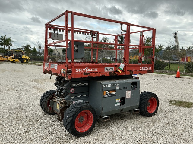 2018 Skyjack 6826RT Diesel 4x4 Scissor Lift
