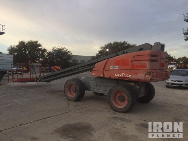 ELEVADOR TELESCóPICO 2016 SKYJACK 4WD SJ61T