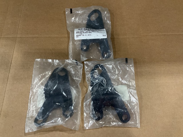 (3) Wheeler Bros 07-18609-000 Double Angle Brackets