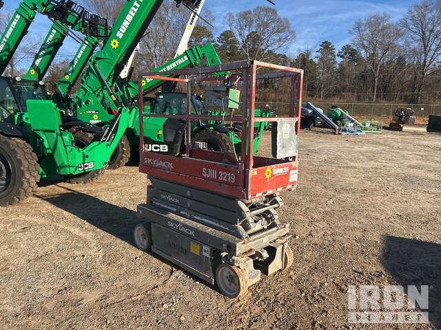 ELEVADOR TIJERA 2017 SKYJACK SJIII3219