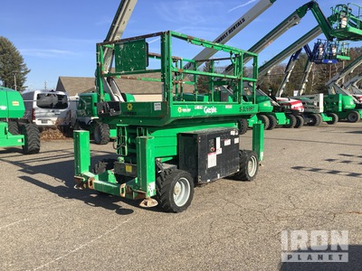 2014 Genie GS-3369RT Diesel 4x4 Podnośnik nożycowy