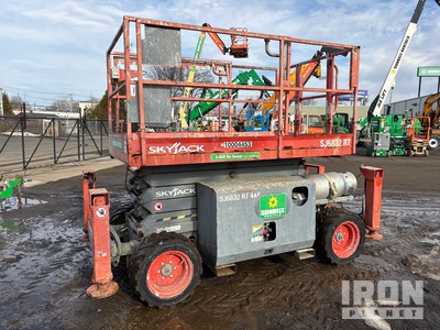 2014 Skyjack SJ6832 RT Dual Fuel 4x4 Scissor Lift