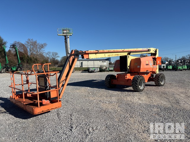 ELEVADOR ARTICULADO 2017 JLG 4WD 800AJ