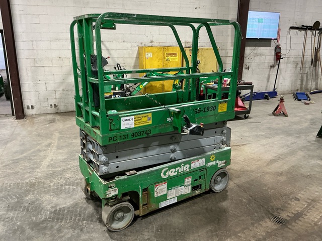 2016 Genie GS-1930 Electric Scissor Lift 2016 Genie GS-1930 Electric Scissor Lift