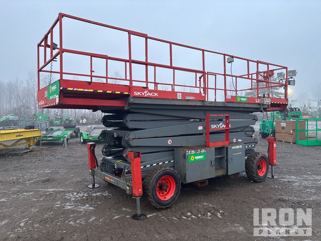 ELEVADOR TIJERA SKYJACK SJ9250RT