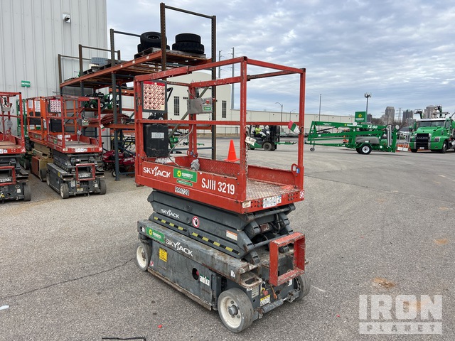 ELEVADOR TIJERA 2015 SKYJACK SJIII3219