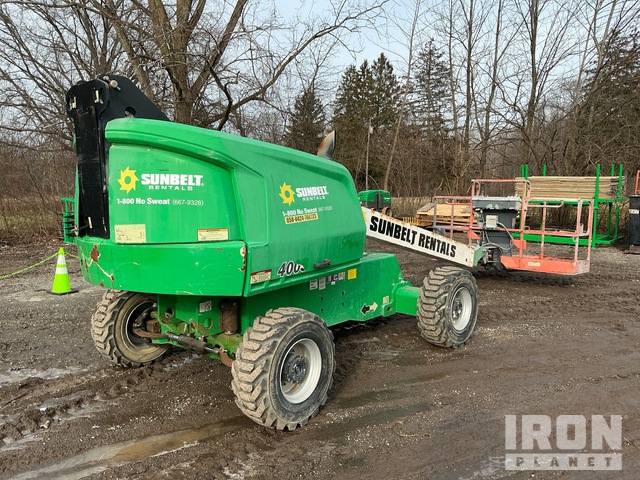 ELEVADOR TELESCóPICO 2015 JLG 4WD 400S