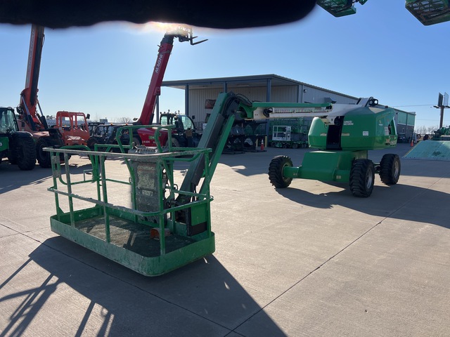 2015 JLG 460SJ 4WD Dual Fuel Telescopic Boom Lift