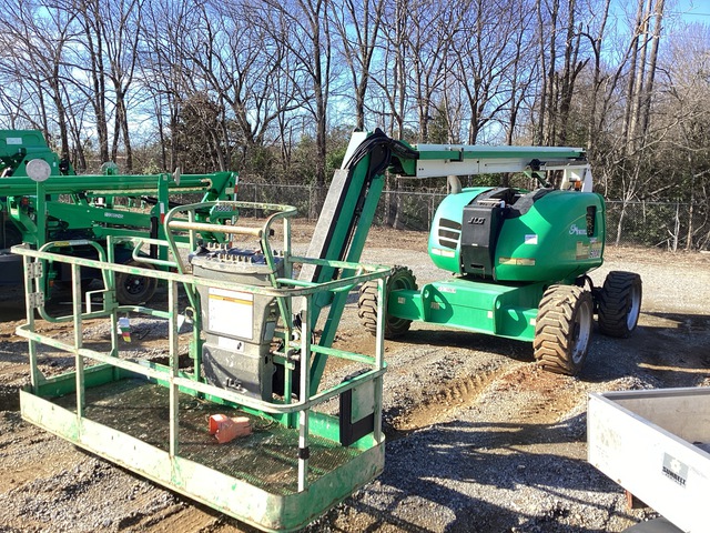 2017 JLG 600AJ 4WD Diesel Articulating Boom Lift