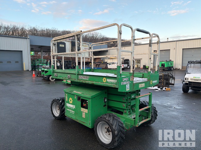 ELEVADOR TIJERA 2017 JLG 260MRT