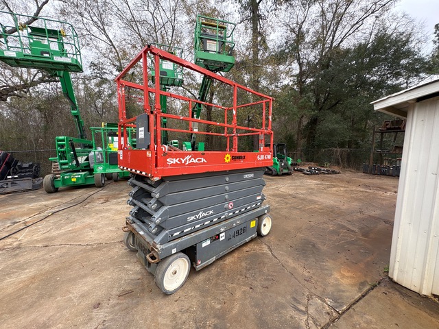 2018 Skyjack SJIII 4740 Electric Scissor Lift 2018 Skyjack SJIII 4740 Electric Scissor Lift