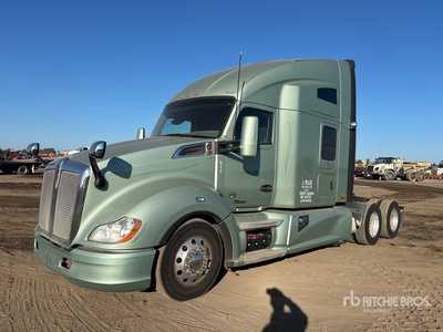 2019 Kenworth T680 6x4 Cabeza Tractora Cabina Dormitorio
