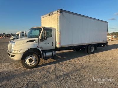 2020 International MV607 4x2 Autocarro furgonato