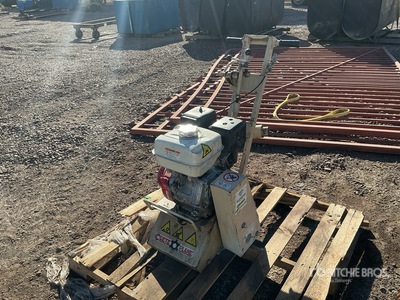 2021 Edco CPM8 Gasoline طاحنة الخرسانة