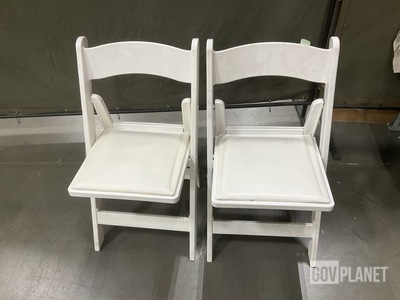 (37) Folding Chairs