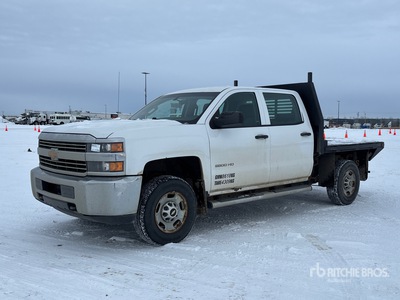2015 Chevrolet Silverado 2500HD 4x4 Crew Cab Pritsche-Lkw