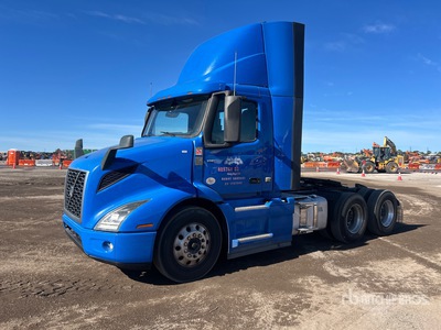 2020 Volvo VNR 6x4 T/A Day Cab Truck Tractor