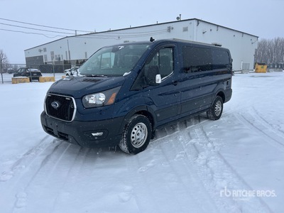 2022 Ford Transit 150 AWD ユーティリティトラック