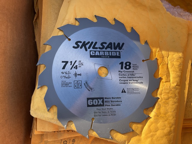 (446) Assorted Woodcutting Circular Saw Blades