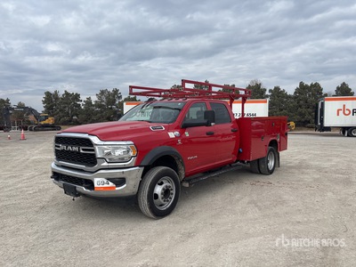 2020 Ram 5500 4x2 Crew Cab Utility Truck
