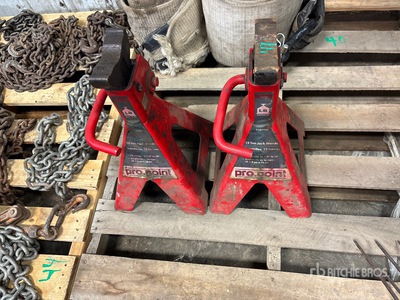 Quantity of (2) Pro Point 12 Ton Jack Stands