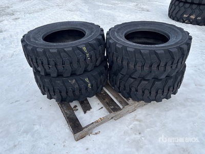 Quantity of (4) Taihao 12-16.5 إطارات المعدات (Unused)