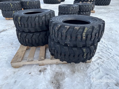 Quantity of (4) Taihao 12-16.5 إطارات المعدات (Unused)