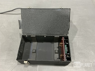 Spectronics KMU-352/E Free Water Detector Viewer