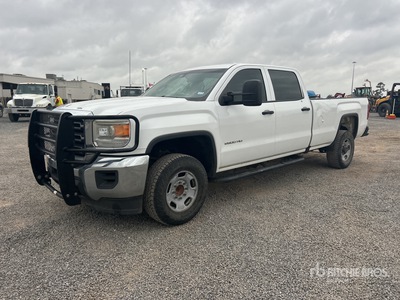 2016 GMC Sierra 2500HD 4x2 Crew Cab Pickup
