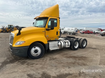 2019 International LT625 6x4 Cabeza Tractora Cabina Corta