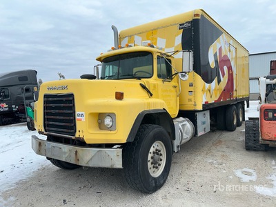 2004 Mack RB690S 6x4 Van Truck (Inoperable)