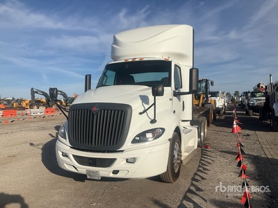 2021 International RH613 6x4 トラックトラクター（T/A）