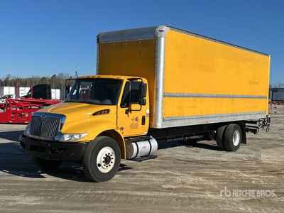 2019 International DuraStar 4300 4x2 Van Truck