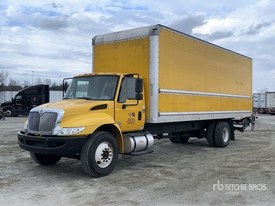 2019 International DuraStar 4300 4x2 Van Truck
