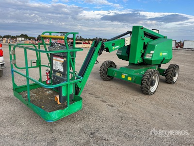 2016 JLG 340AJ 4WD Diesel Articulating Boom Lift