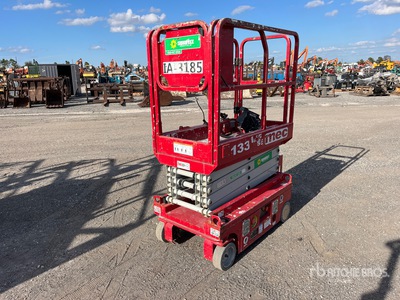 2017 MEC 1330SE Electric Scissor Lift
