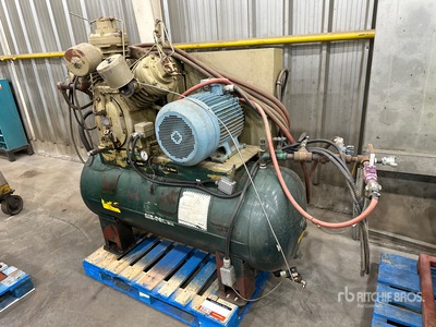 Ingersoll Rand 25T2 Electric Air Compressor