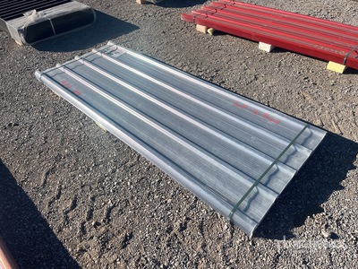 Quantity of (30) Clear Corrugated Polycarbonate Roof Panel معدات بناء متنوعة (Unused)