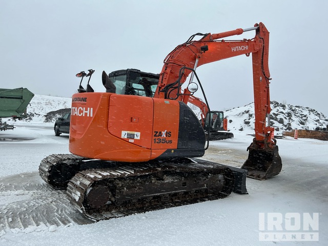 EXCAVADORA 2016 HITACHI ZX135US5