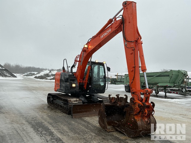 EXCAVADORA 2016 HITACHI ZX135US5