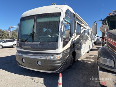 2002 Freightliner X-Line Samochód z częścią mieszkalną