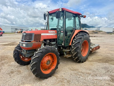 2010 Kubota M8200 4WD Tractor