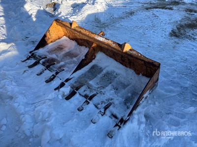74 in General Purpose Skid Steer Bucket