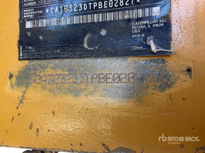 2011 Cat 323DL Excavadora Hidraulica / Tracked Excavator