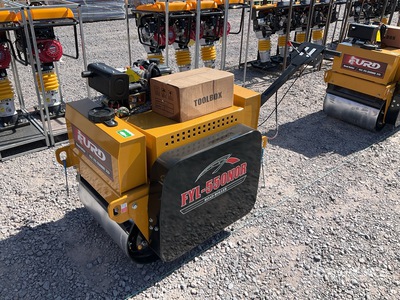 2025 Furd FYL-550NOR Rodillo Doble de Jalon (Sin Usar) / Compactador de lanza (Unused)