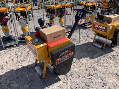 2025 Furd FYL-325PRO Rodillo de Jalon (Sin Usar) / Compactador de lanza (Unused)