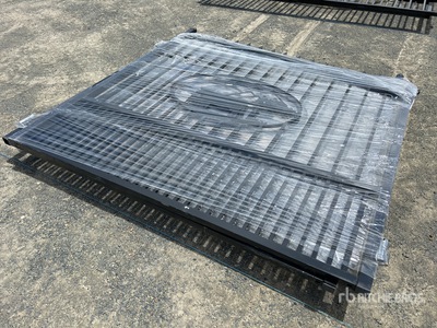 Suihe 14 ft Wrought Iron Bi-Parting Driveway Gate (Unused)