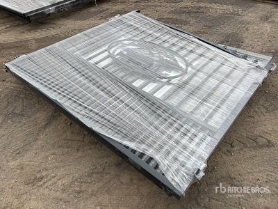 Suihe 14 ft Wrought Iron Bi-Parting Driveway Gate (Unused)