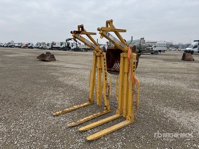 Quantity of (2) Crane Pallet Forks