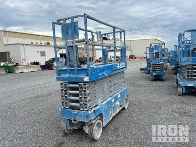 2016 Genie GS3232 Electric Plateforme élévatrice à ciseaux